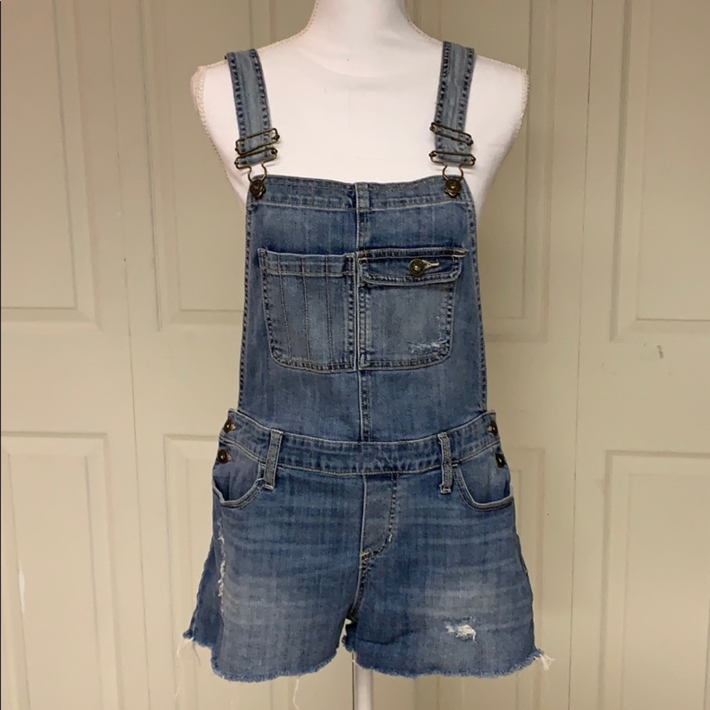 Mossimo denim short overalls size medium